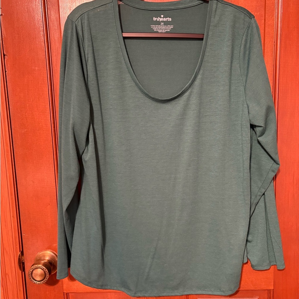Forest Green Long Sleeve Women's Top